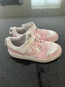 Kids Nike runners - uk11