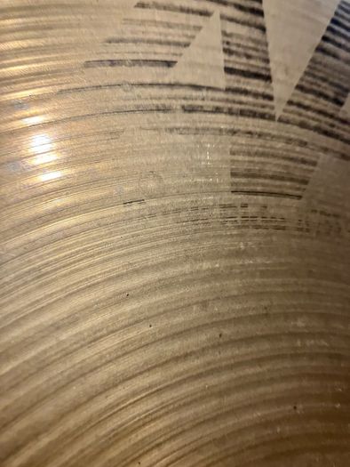 Ride cymbal 21"