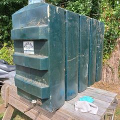 Plastic oil tank