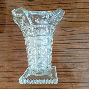 Vintage early 1900s pressed glass Celery Vase, stamped ''celery'