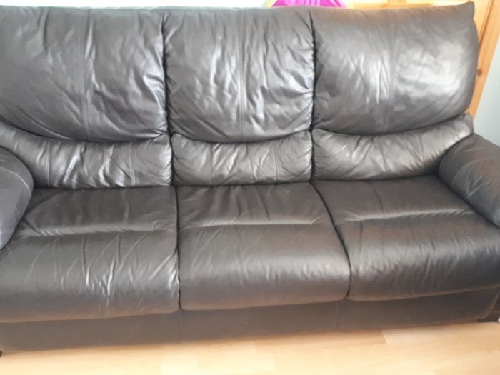 leather 3 piece suite