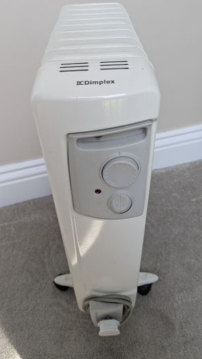 Electric oil filled radiator