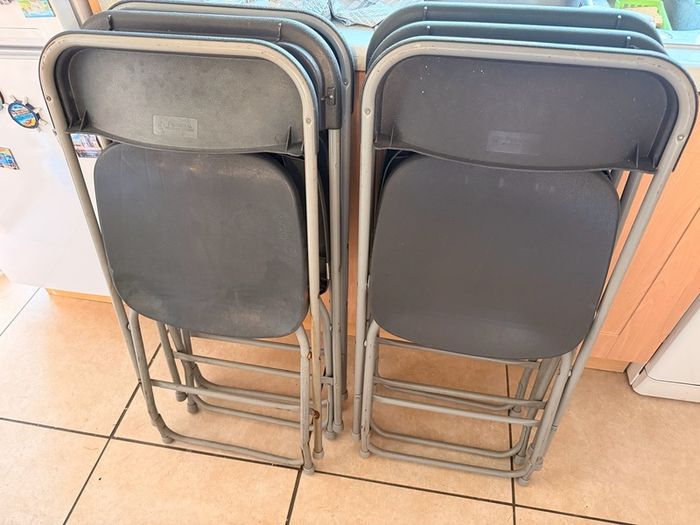 6 foldable chairs