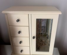 vintage jewellery box