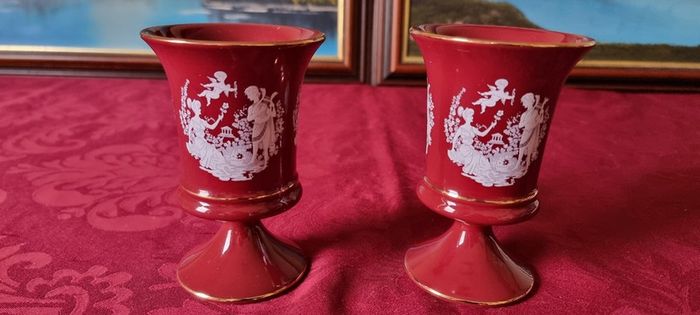 3 Piece Vintage Elegant Italian Fiorentine Lustre Ruby Red Gold Gilt Footed Lidded Compote And Vases Set