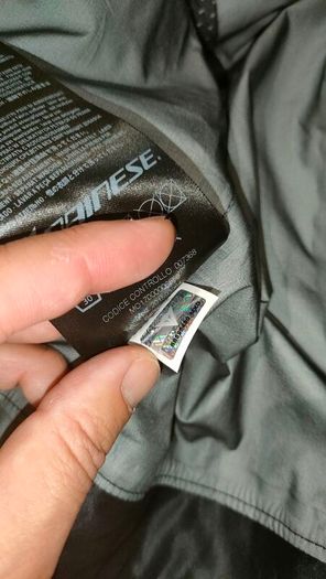 Dainese Carve Master 2 GoreTex set - like new.