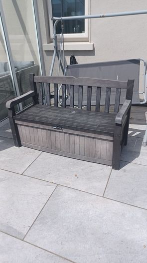 garden bench