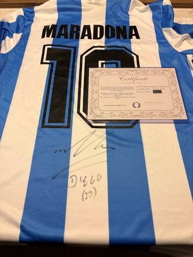 Diego Maradona Hand Signed Shirt Signed in 2015 Argentina + COA