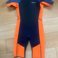 Child wetsuit (age 11-12)