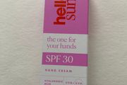 Hello Sunday the one for your hands hand cream spf 30