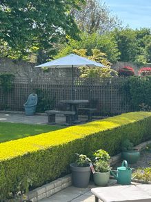 Garden table (benches not included)