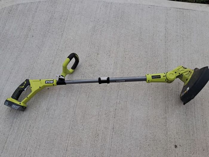 Ryobi Strimmer
