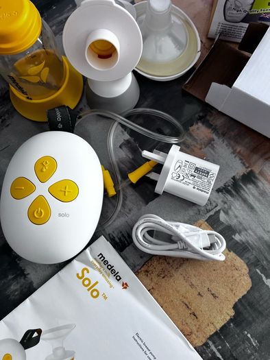 Breast pump