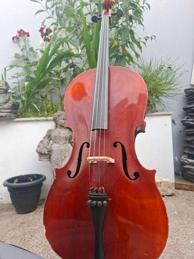 Beautiful Roderich Paesold model 601 3/4 Cello made in Germany in 1978