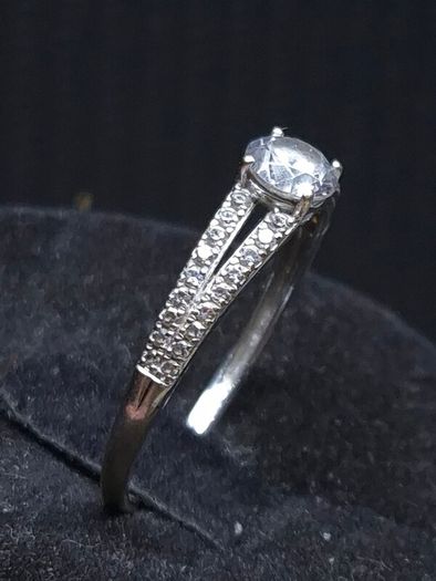 Vintage 9ct White Gold 375 Solitaire Ring Size 59.5