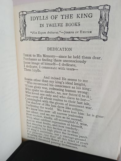 Idylls of the King by Alfred Lord Tennyson (GT860)