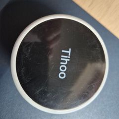 Desk vacuum