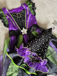Witch costume