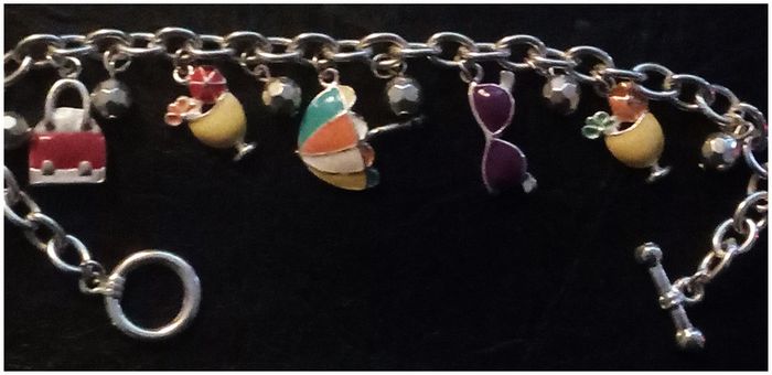 Ladies "glamour Holiday Time Accessories Theme"  Shiny Enamel Charm Bracelet.