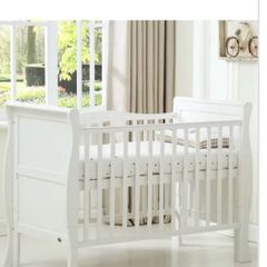 Mamas & Papa's Mia Sleigh Cot / Bed
