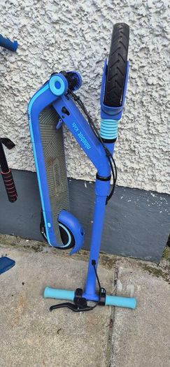 Kids Ninebot E8 eScooter Blue