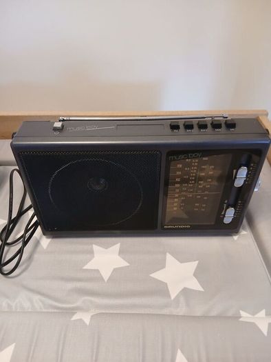 Vintage Grundig Music Boy 160 Multi-Band Radio