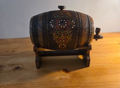 Vintage decorative barrel
