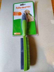 Pet  / Dog Grooming Brush
