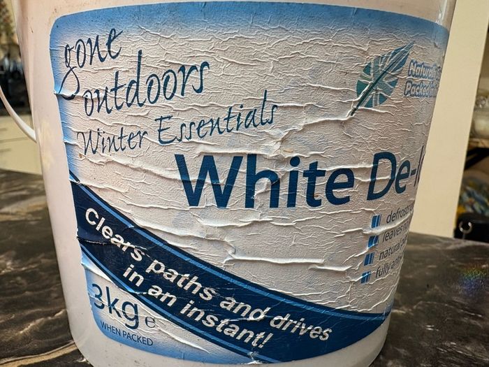 White De-Icing Salt 3kg bucket