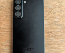 Samsung S22