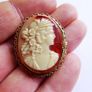 Vintage Gold Plated Shell Ornate Cameo Brooch Image 5