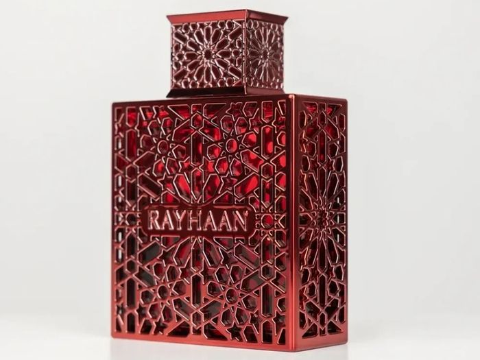 Unveil the mysteries of  with a scent that  of pure masculine elegance