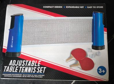 Table tennis set