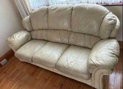 3 seater Leather Couch
