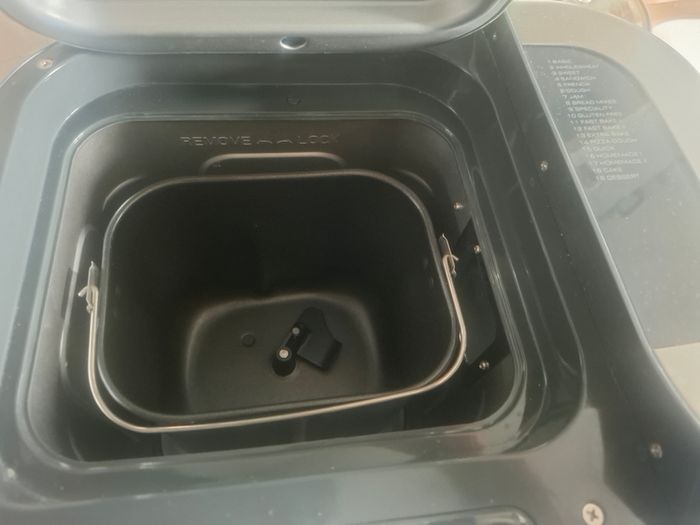 morphy richards bread maker