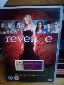 Revenge Complete Series 1 Dvd