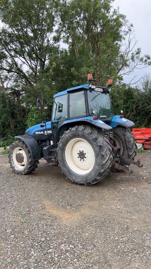 New Holland 8360