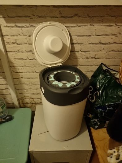 tommee tippee nappy bin