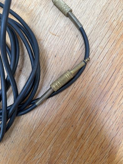 Long Amp lead about 5.5 metres long guitar