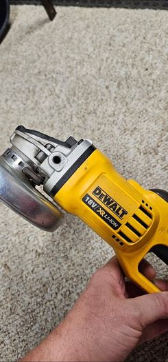 Dewalt 18v angle grinder.