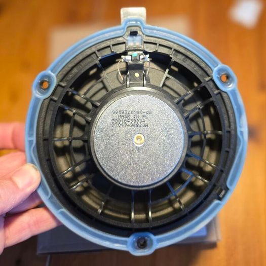 Two front door car speakers peugeot traveller