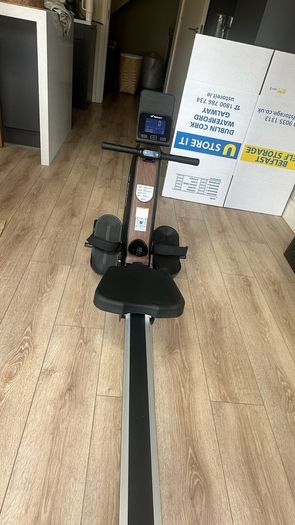MERACH R15 Rowing Machine Like New Only 4 Months Old