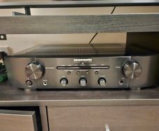 Marantz PM5005 Stereo Amplifier