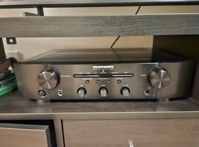 Marantz PM5005 Stereo Amplifier