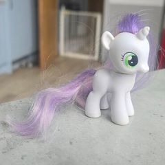 Sweetie Belle Brushable 3inch MLP G4 My Little Pony  2010