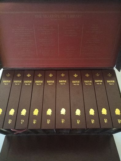 The Shakespeare Library in Ten Volumes