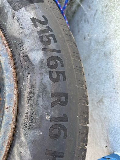 4 x Continental EcoContact 6 Tyres 215/65 R16