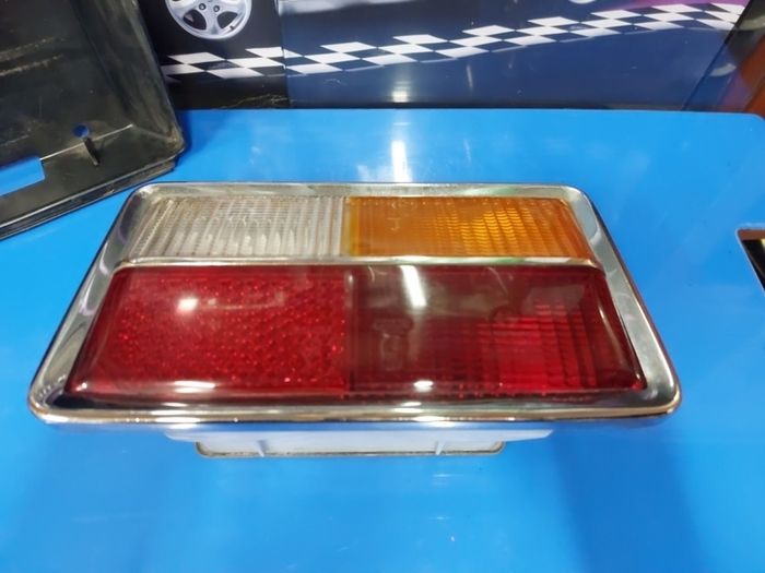 VW K70 rear light