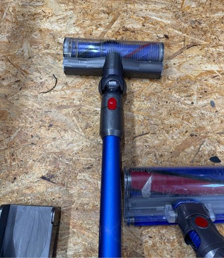Dyson V11 Absolute