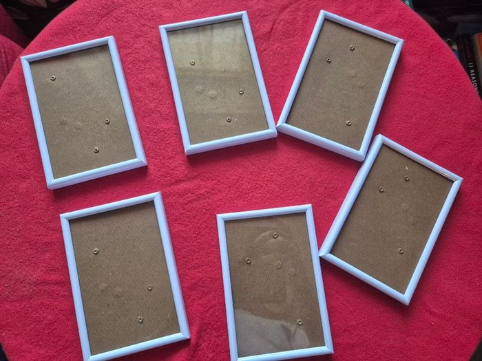 Brand New 6 White Small Photo Frames